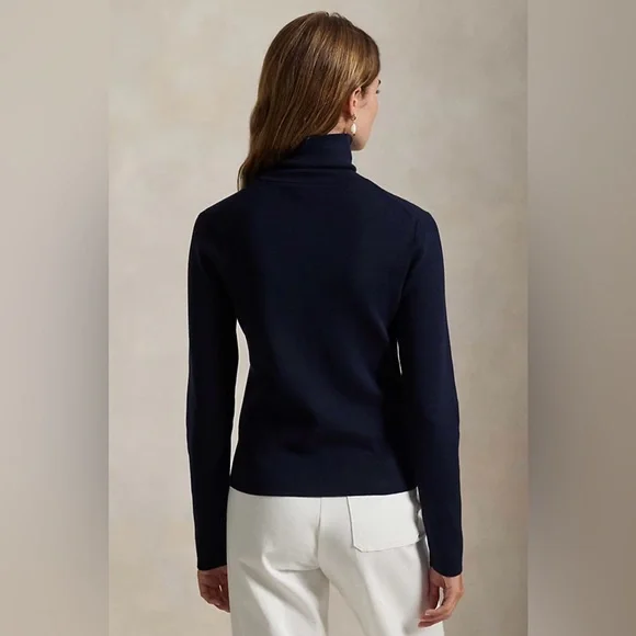NWT Women’s Polo Ralph Lauren Logo Turtleneck Sweater in hunter navy, size large - Picture 3 of 15